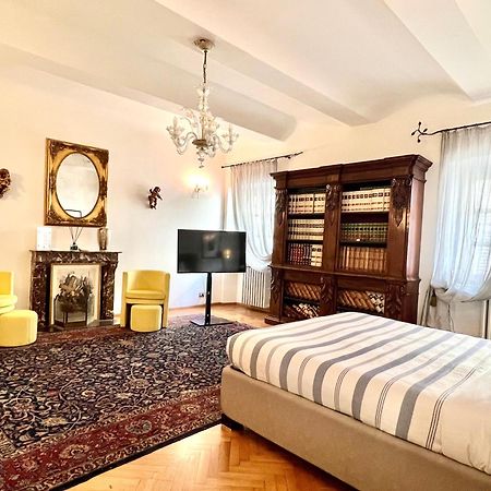 Comecasa Alfieri Elegant Apartment 阿斯蒂 外观 照片