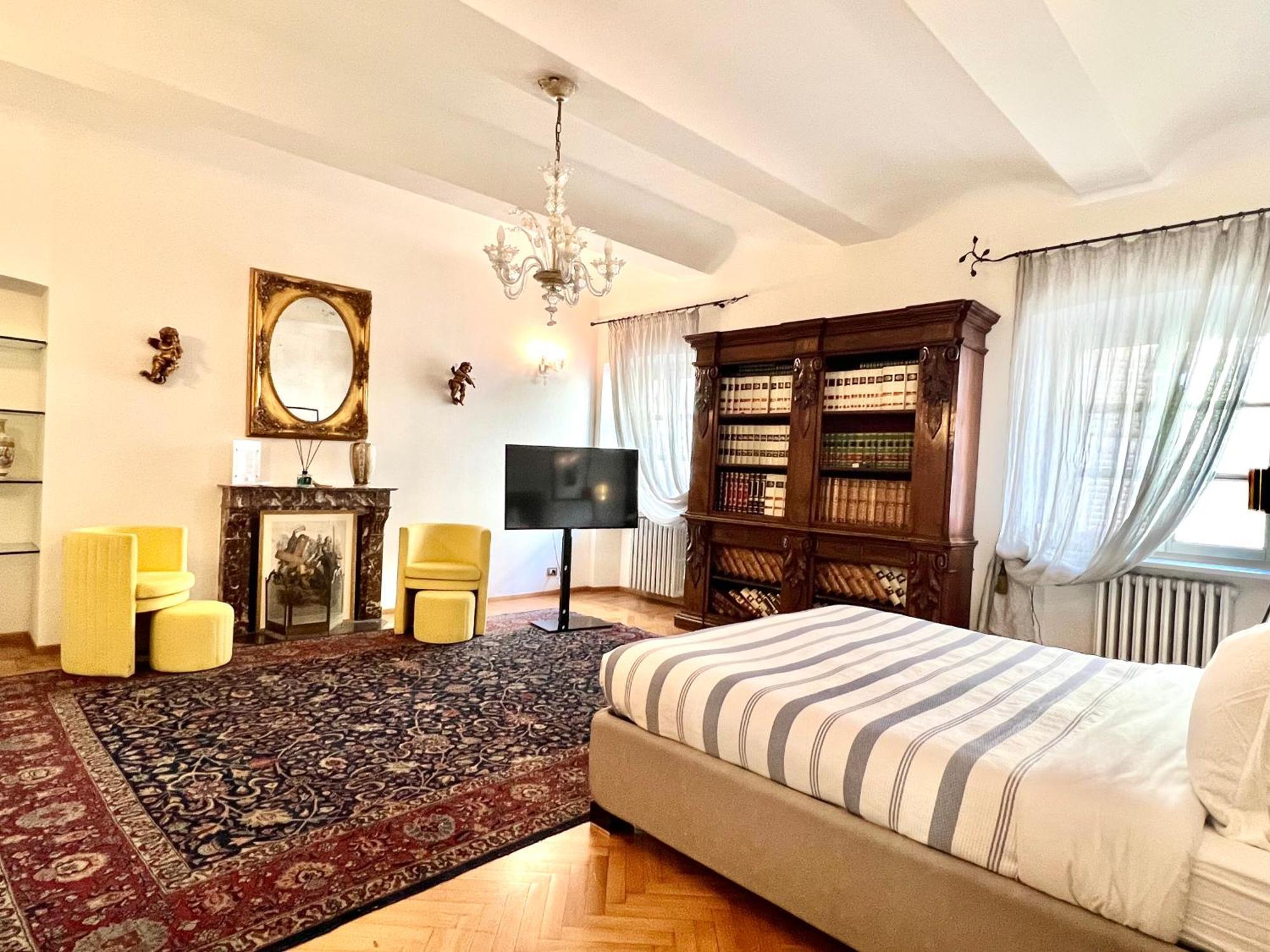 Comecasa Alfieri Elegant Apartment 阿斯蒂 外观 照片